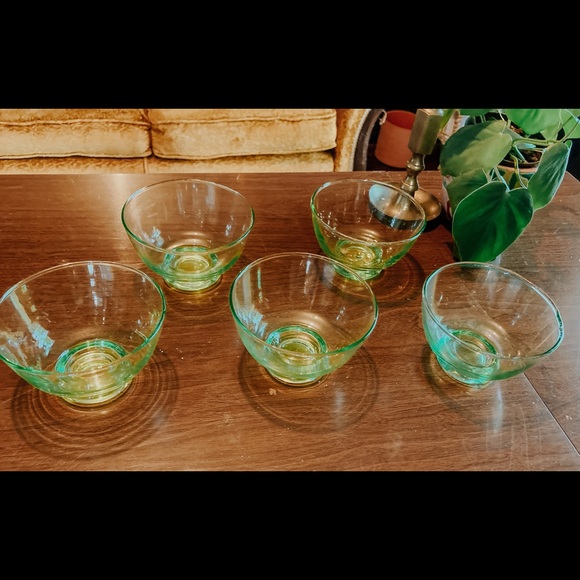 Retro Mid Century Pedestal Glass Bowls - Picture 2 of 8